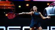 Navarro is not known for her claycourt skills. (Source: Getty)
